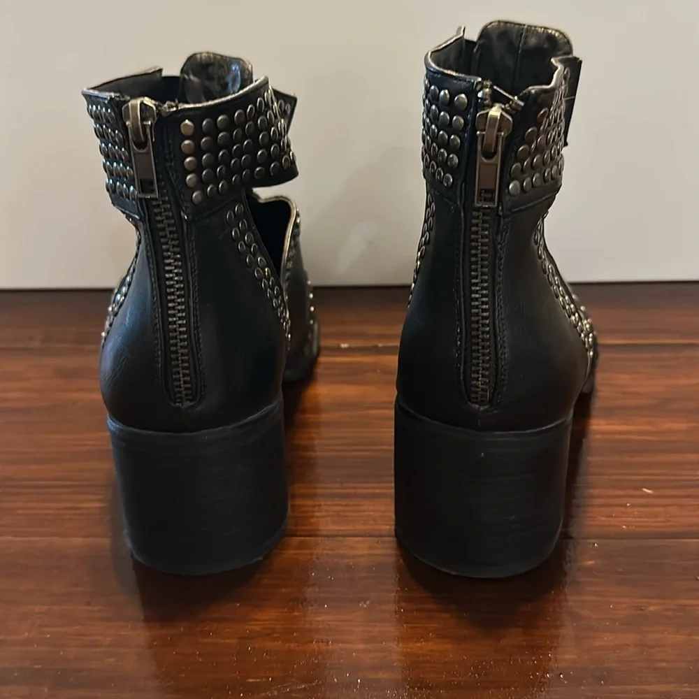Torrid Studded Black Ankle Boots. Size 9.5W